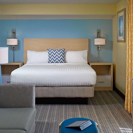 Sonesta Simply Suites Cleveland Airport Middleburg Heights Eksteriør billede