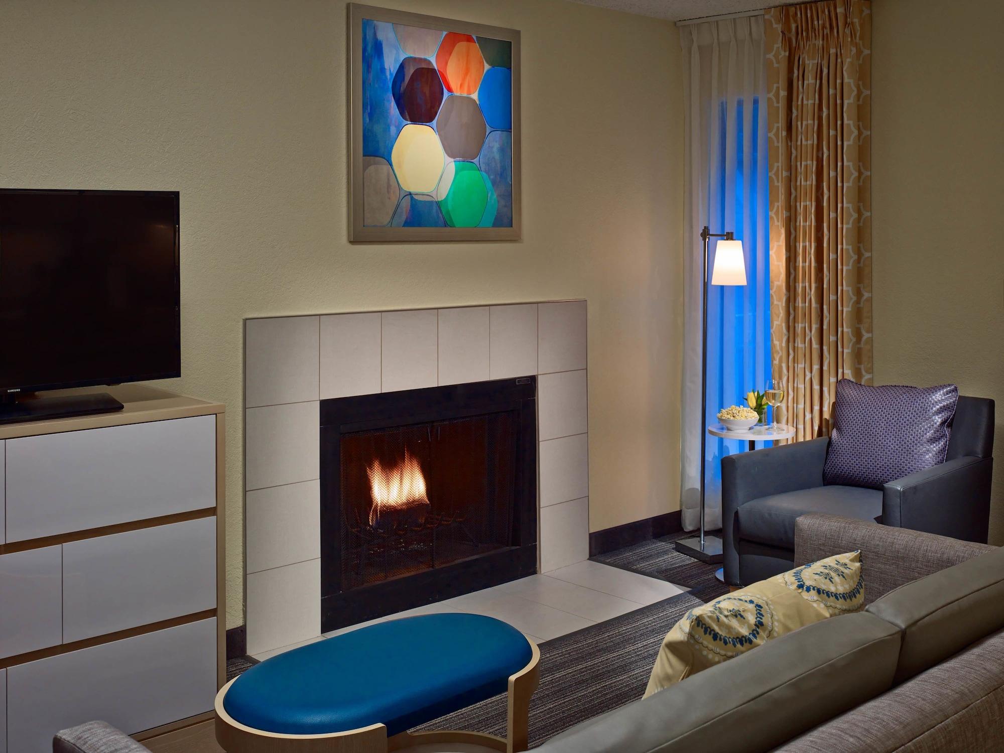 Sonesta Simply Suites Cleveland Airport Middleburg Heights Eksteriør billede