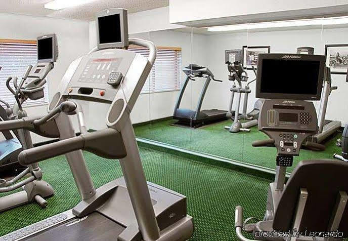 Sonesta Simply Suites Cleveland Airport Middleburg Heights Eksteriør billede